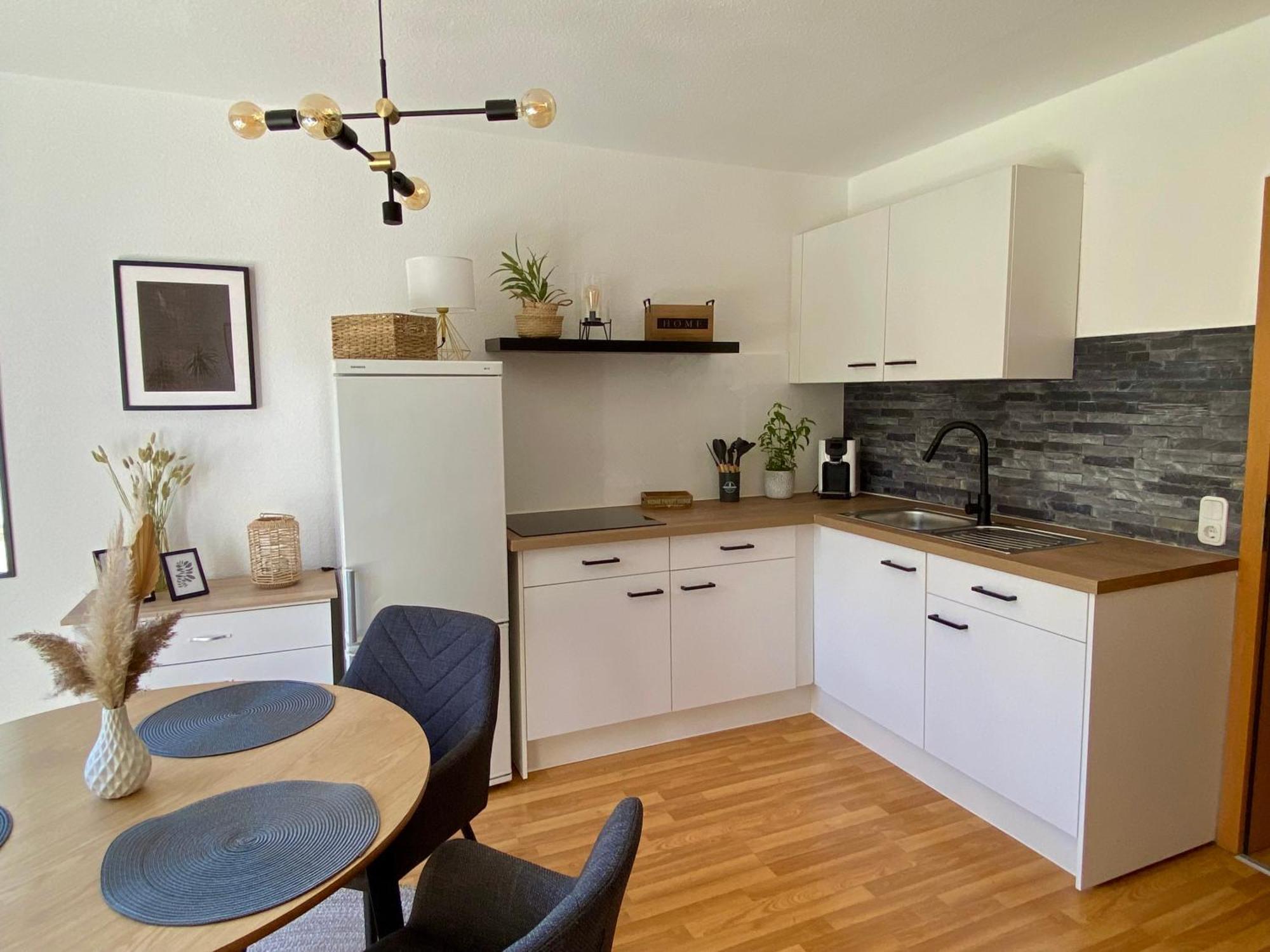 Stilvolles Appartement Γιένα Εξωτερικό φωτογραφία